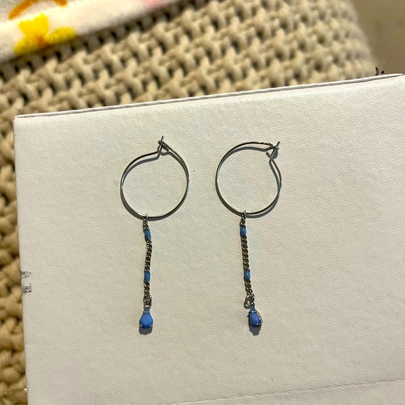 Earrings - Picture 1 of 1